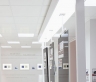 Dispaly für Exponate und Infos - Q.CELLS